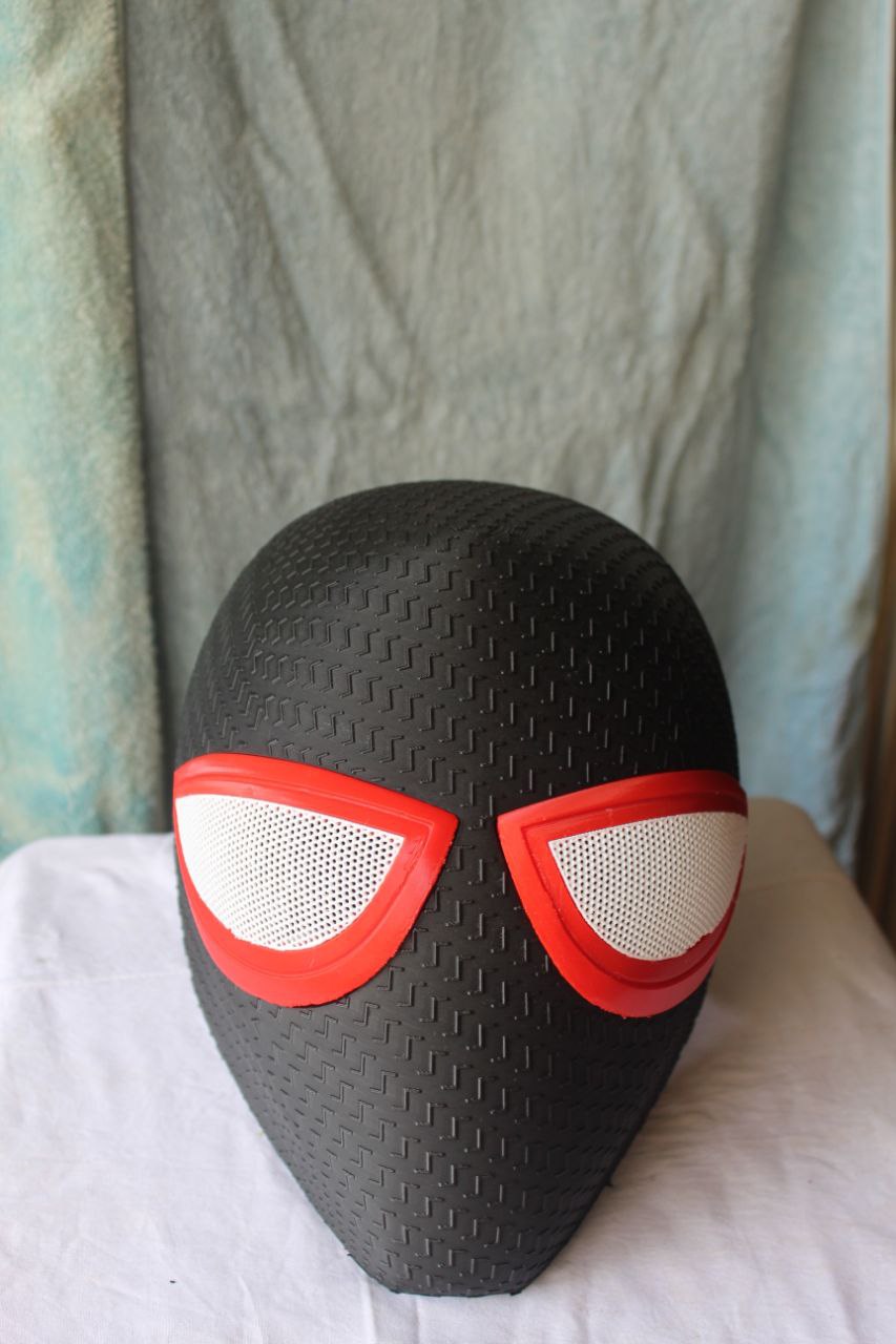 Miles Morales Mask- magnetic convertible eyes