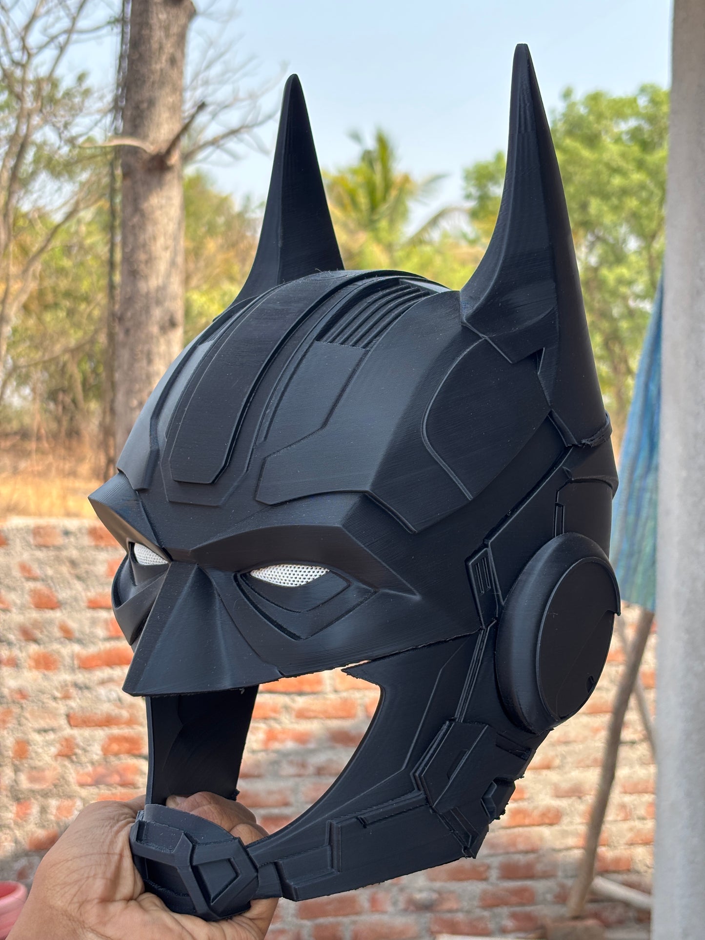 batman-BatNoir Helmet prop