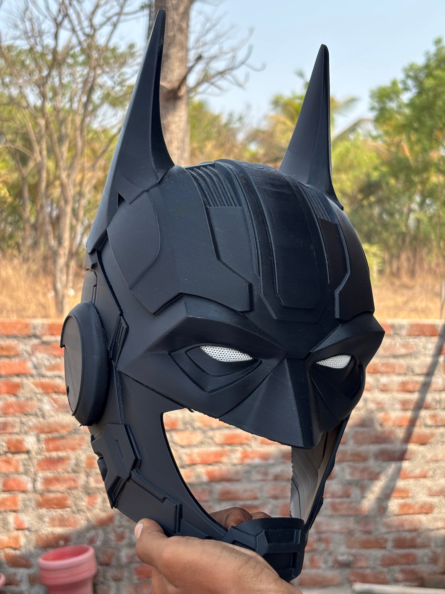 batman-BatNoir Helmet prop