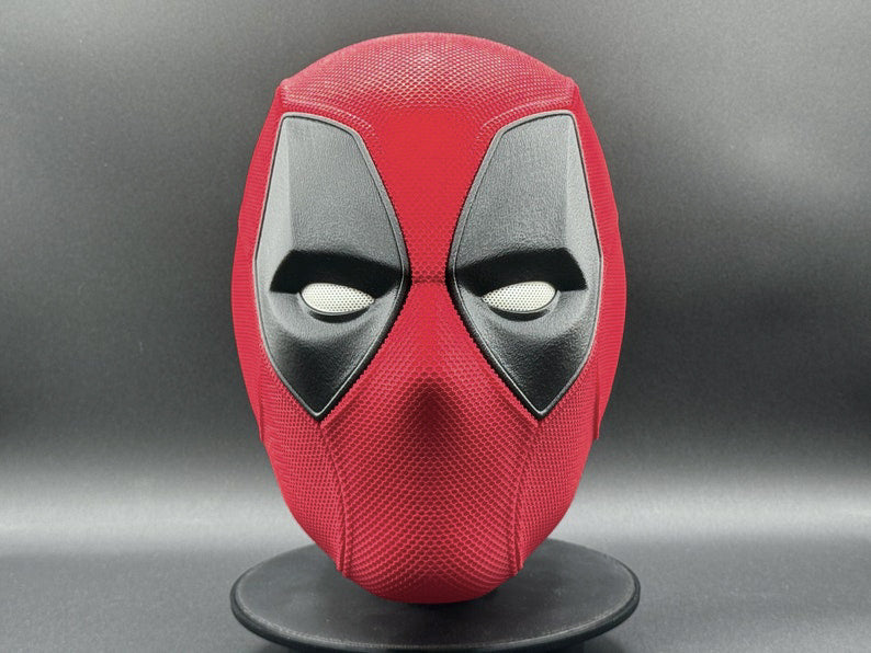 Deadpool 3 wearable cosplay mask - 3d printed