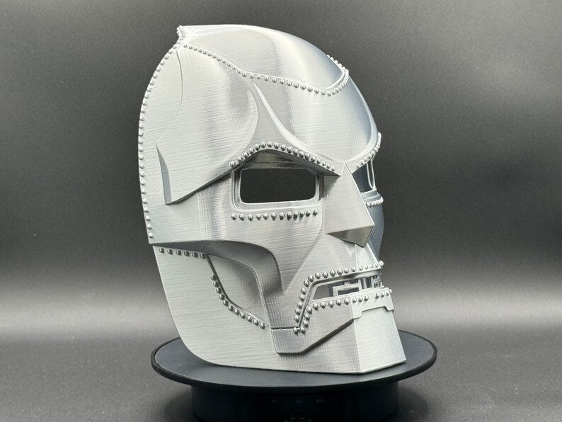 🦾 Dr. Doom RDJ Mask – Cosplay-Ready Collectible, 3D printed- with strap